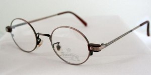 Round Style Vintage Italian Designer Spectacles 8A